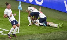 九游娱乐网页版登录入口-英格兰轻松击败蒙特内哥罗，欧洲杯看好的简单介绍