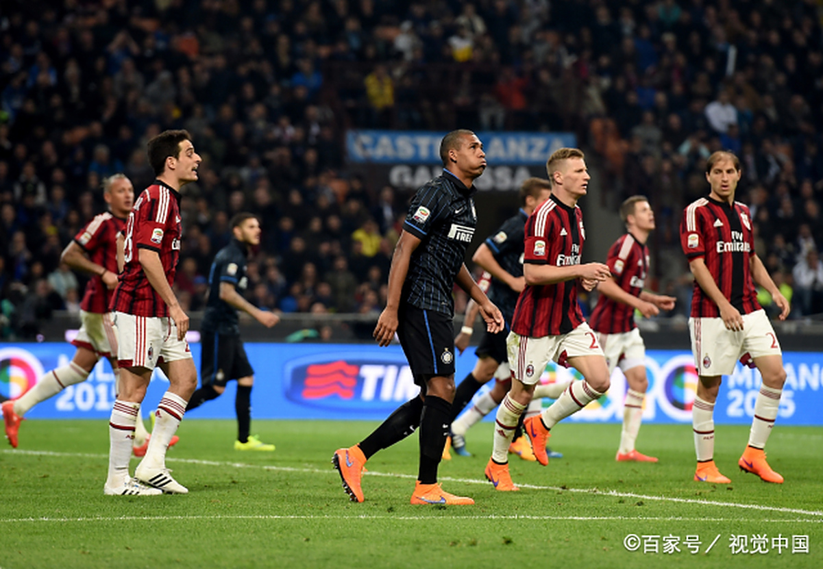 意甲球队球员收到球迷赠送礼物，感激不尽