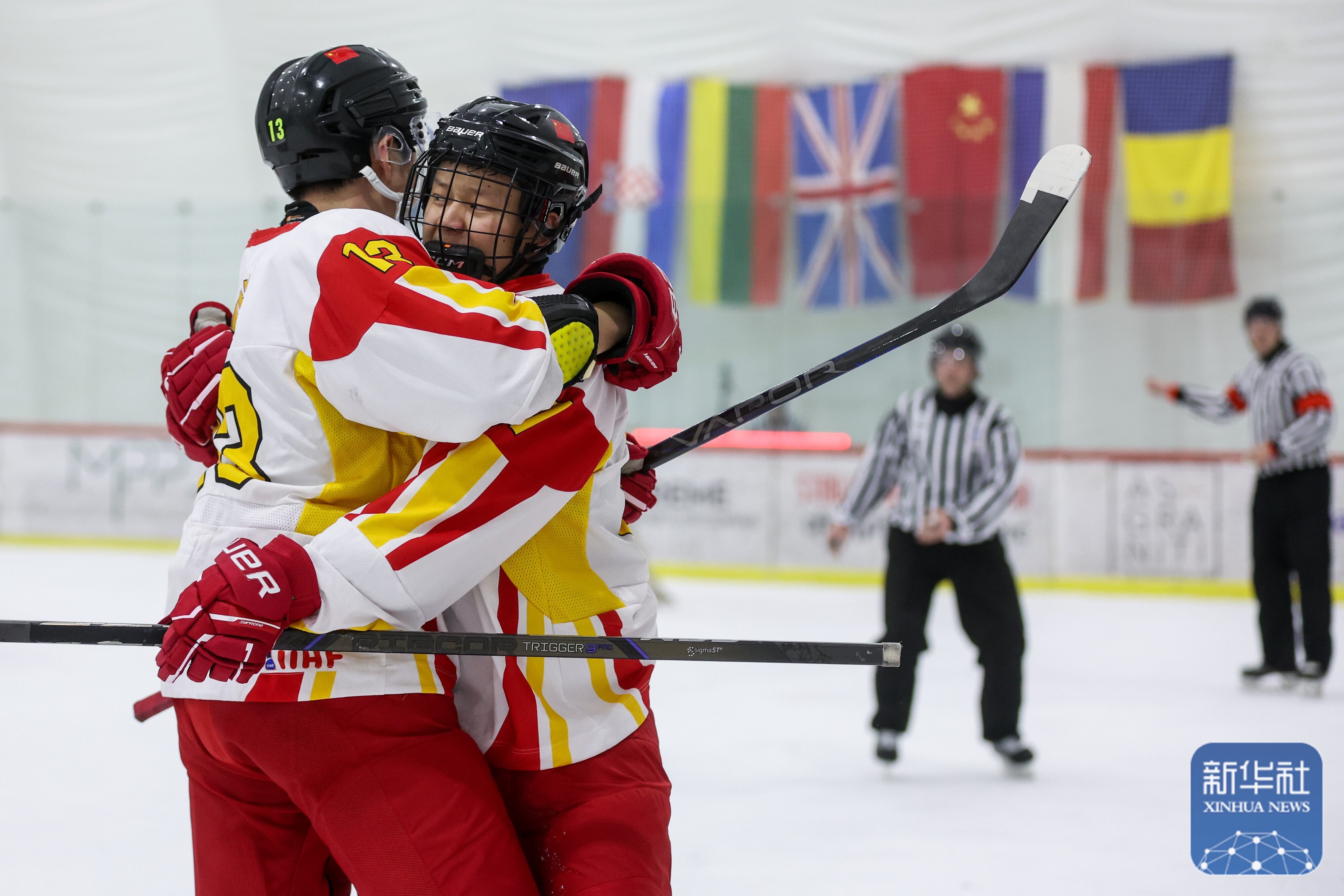 关于冰岛凭借绝杀球搏得胜利,跻身晋级行列的信息 关于冰岛凭借绝杀球搏得胜利,跻身晋级行列的信息