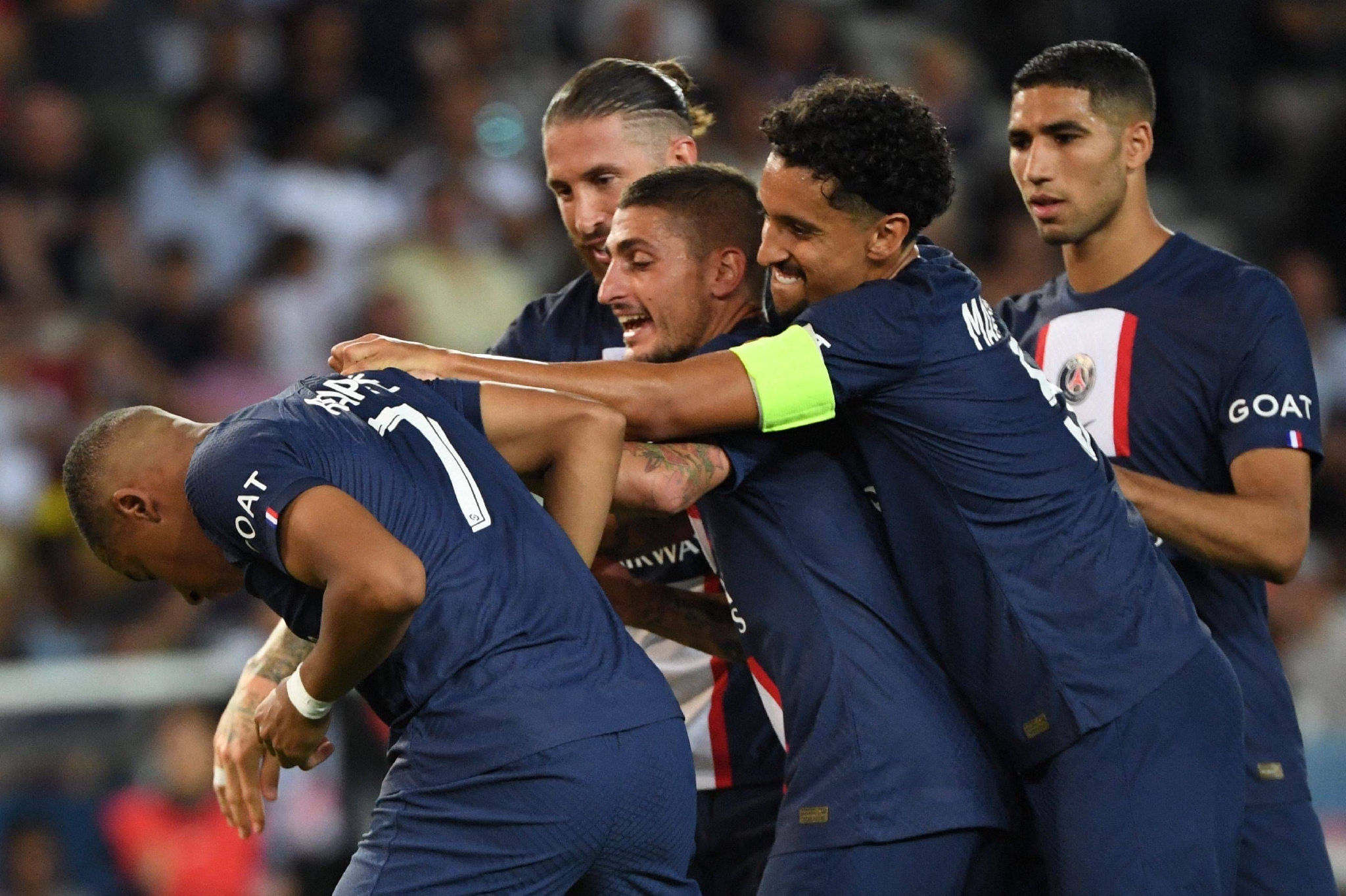 巴黎圣日耳曼队员表现抢眼，法国杯赛夺冠在望的简单介绍