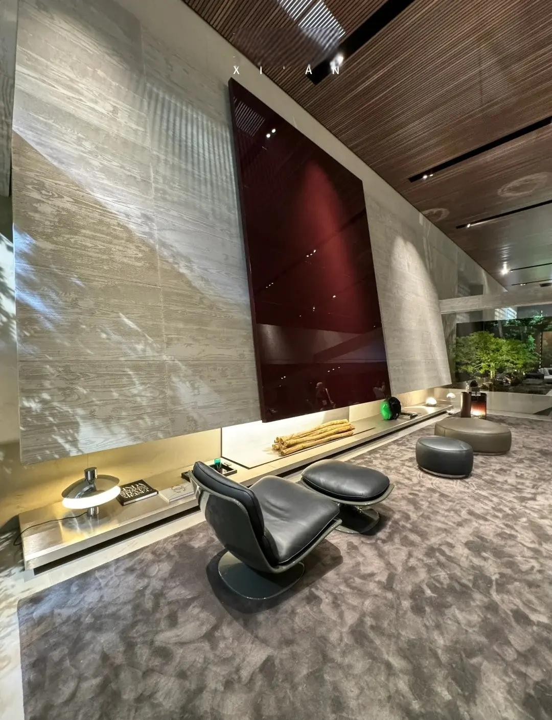 关于米兰设计周再次吸引全球目光，展览推出前所未有的创意作品的信息