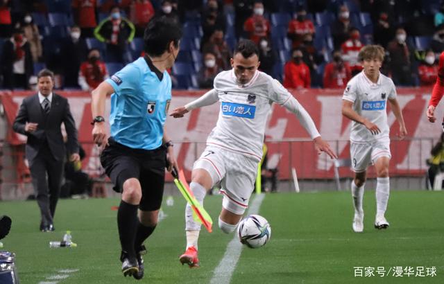 包含札幌主场大胜，锋线表现抢眼赢得三分的词条