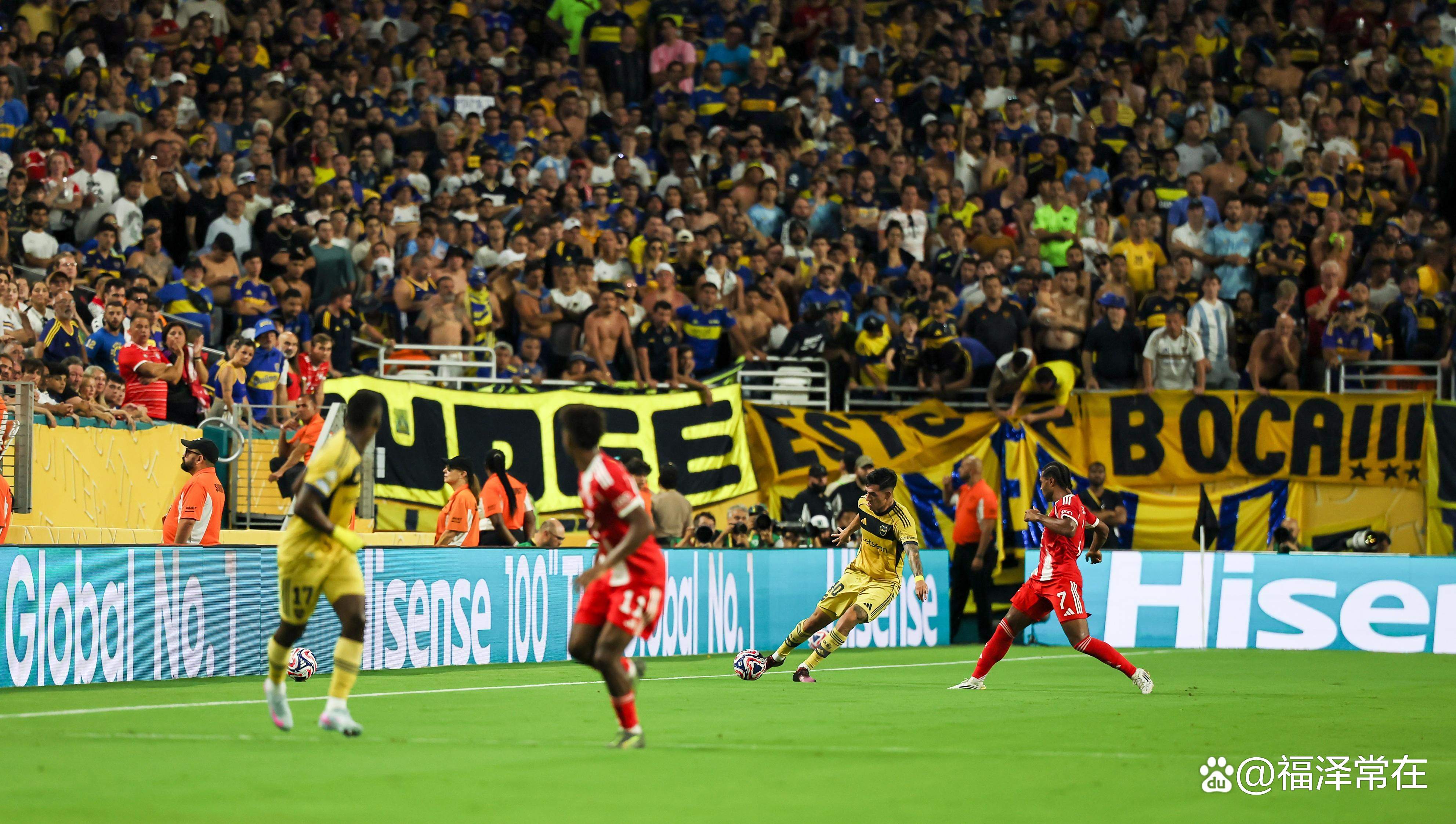 南美球队备战重要比赛，积极备战